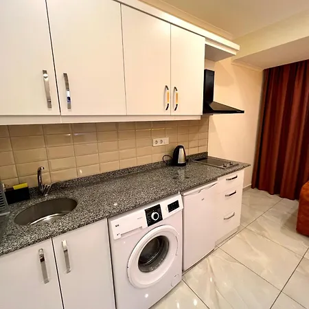 Cemal Bey アパートホテル 3*