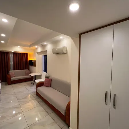 Cemal Bey 3* אלאניה