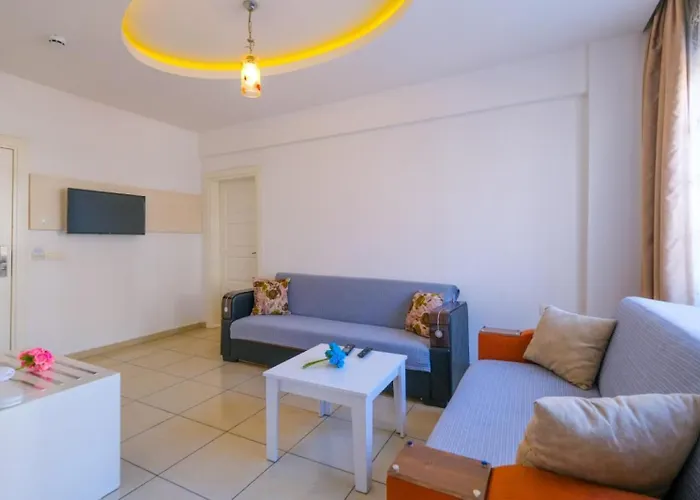 Cemal Bey 3* Алания